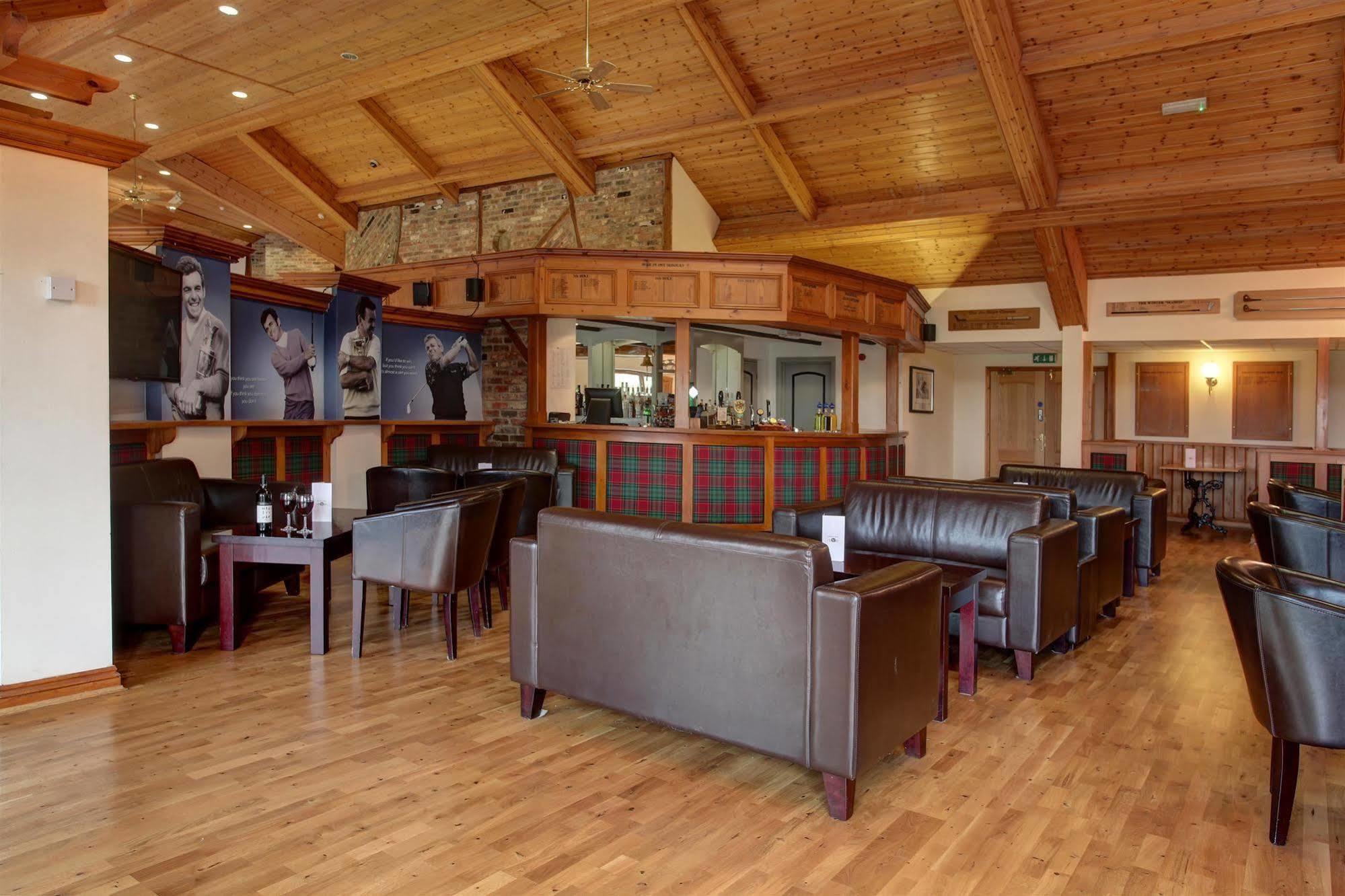 Magnolia Park Hotel, Golf & Country Club Boarstall Экстерьер фото