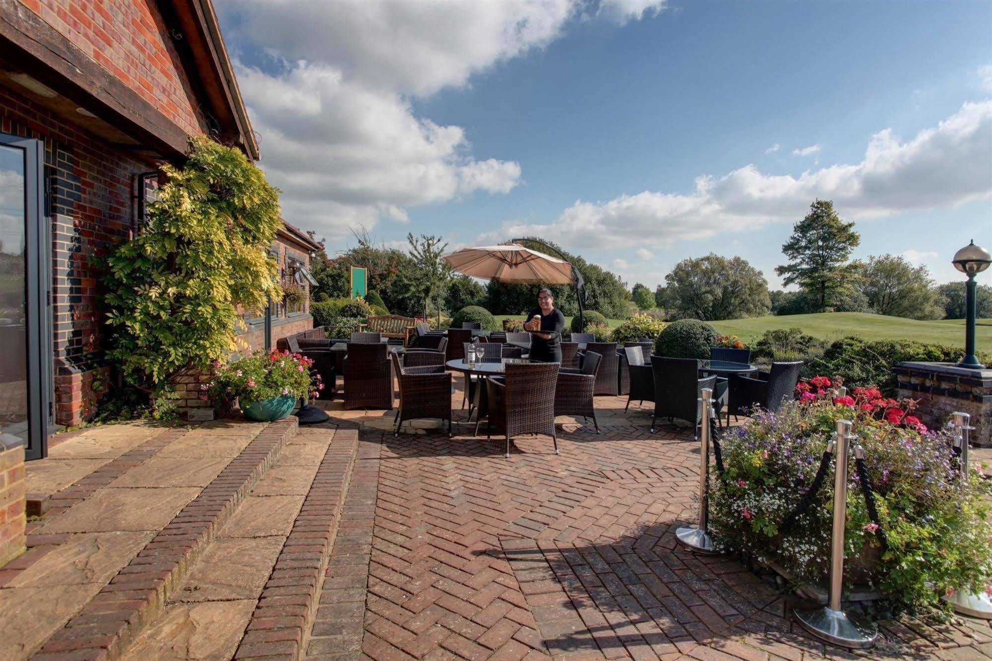 Magnolia Park Hotel, Golf & Country Club Boarstall Экстерьер фото